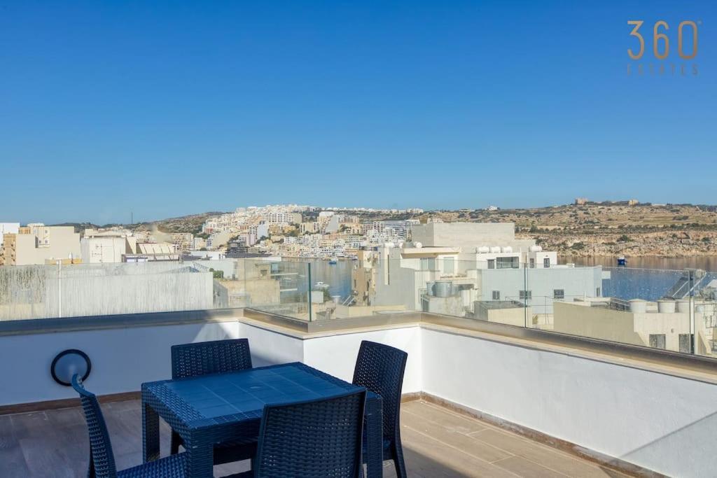 Beautiful Penthouse With Private Terrace & Seaview By 360 Estates Apartment St. Paul's Bay
